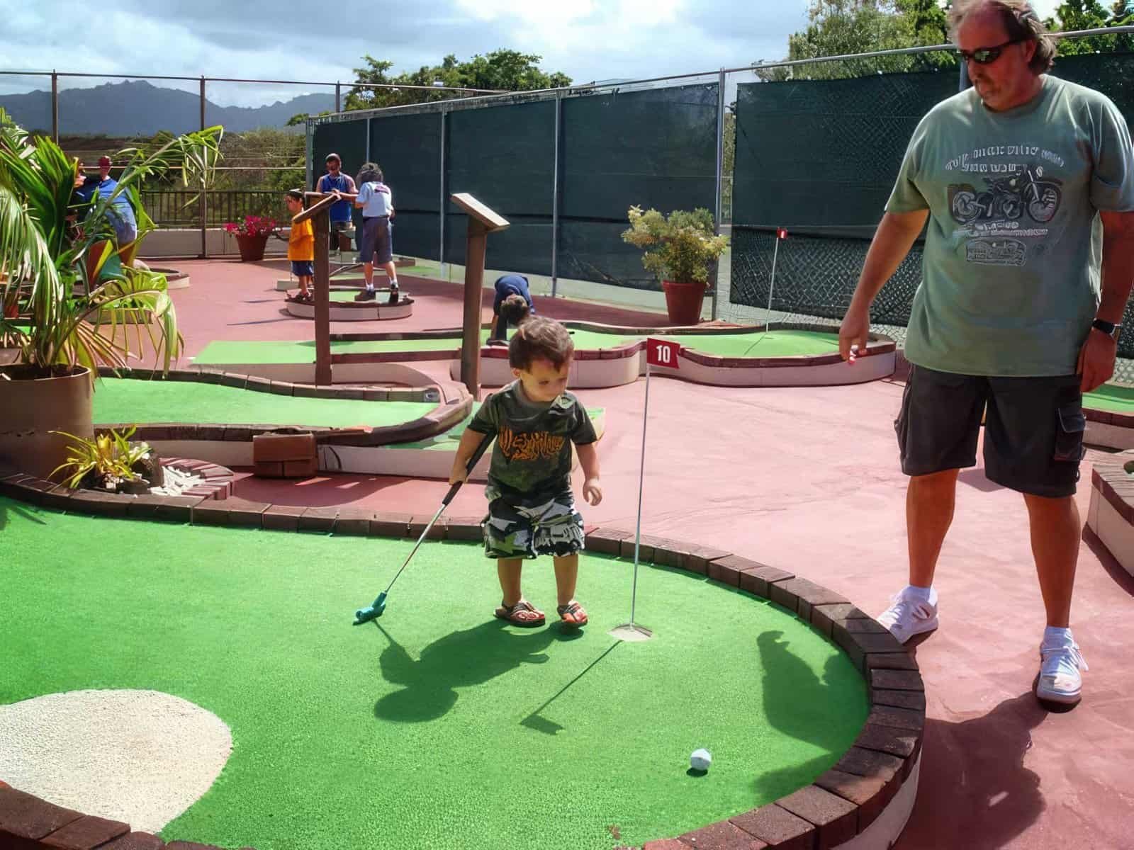 child play miniature golf